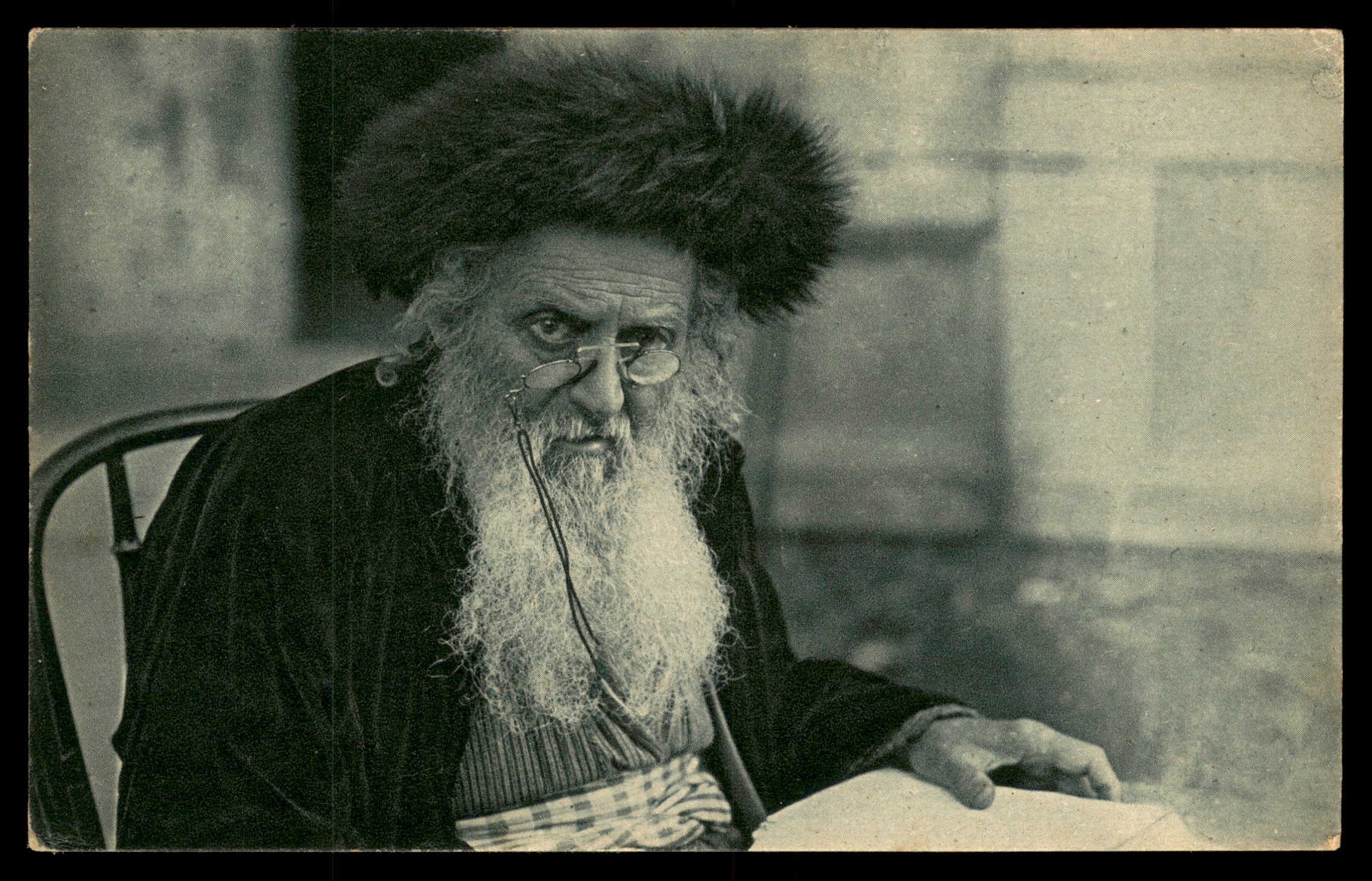 לוט 163 – אוסף גלויות צילום יהודיות וינטג' – דיוקנאות מארץ ישראל ומזרח אירופה | Lot 163 – Vintage Jewish Photographic Postcards Collection – Portraits from Eretz Israel & Eastern Europe – תמונה 8