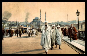 לוט 207 – גלויה קונסטנטינופול – גשר קאראקוי (גלטה), דואר צרפתי בלבנט | Lot 207 – Constantinople Postcard – Pont de Karakeui (Galata Bridge), French Levant Post